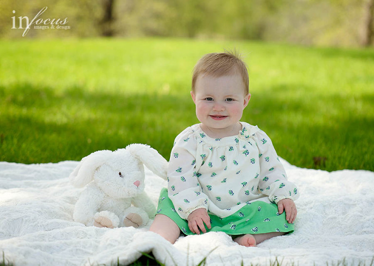 (c) In Focus Images & Design