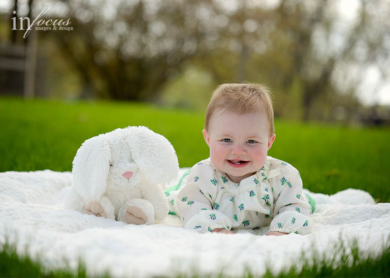 (c) In Focus Images & Design