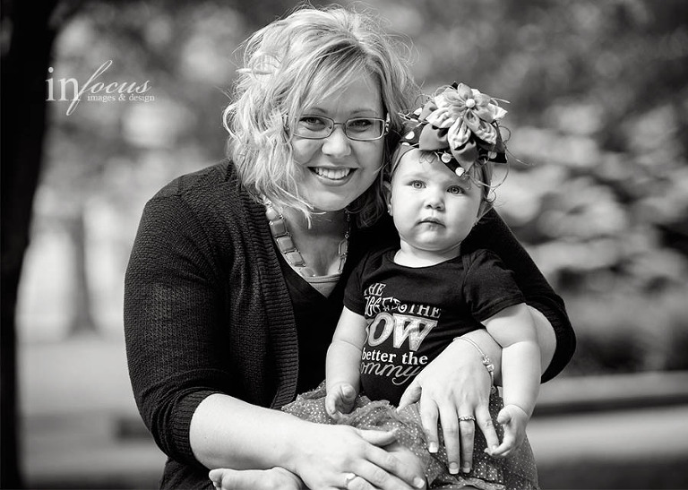 (c) In Focus Images & Design