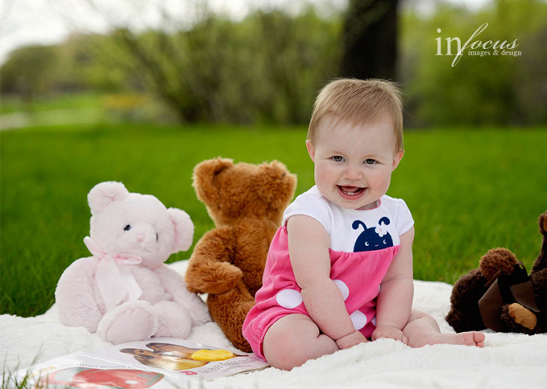 (c) In Focus Images & Design