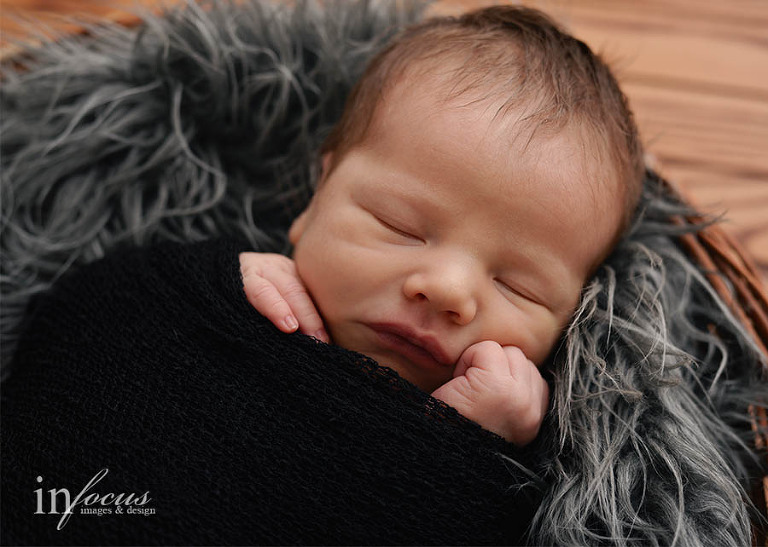 (c) In Focus Images & Design