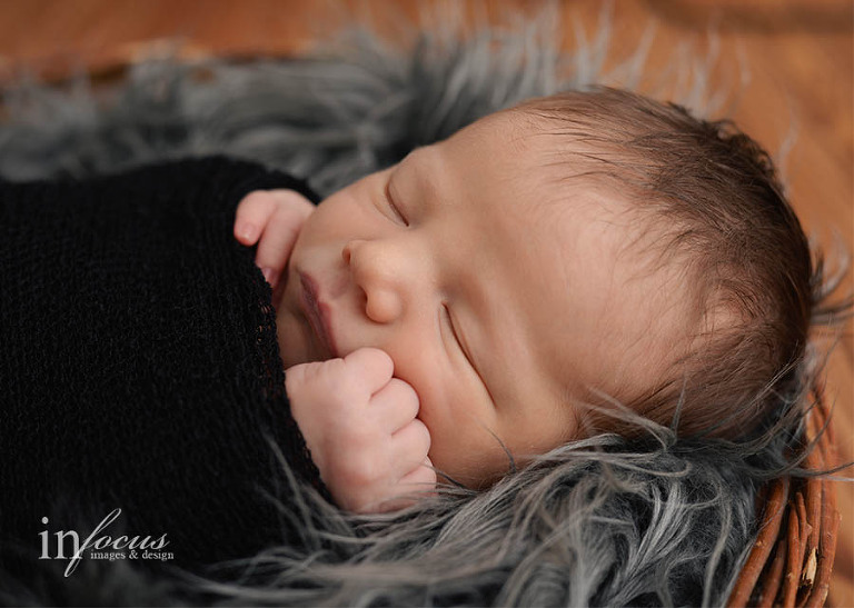 (c) In Focus Images & Design