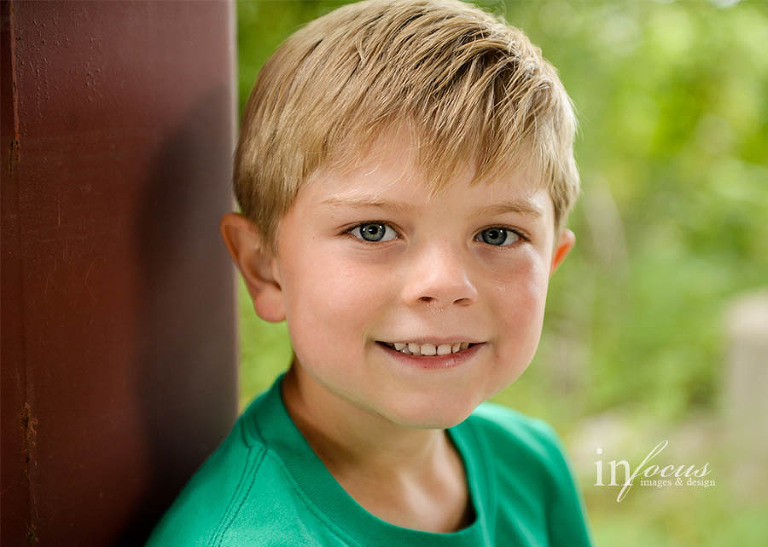 (c) In Focus Images & Design