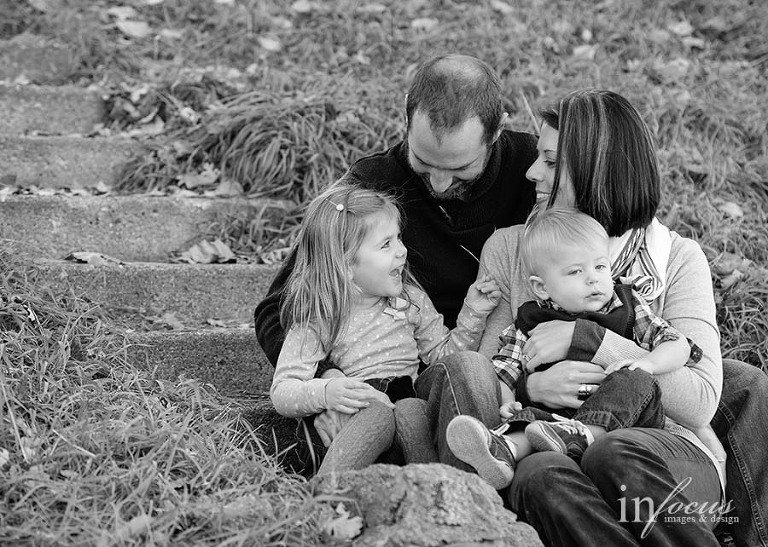 (c) In Focus Images & Design