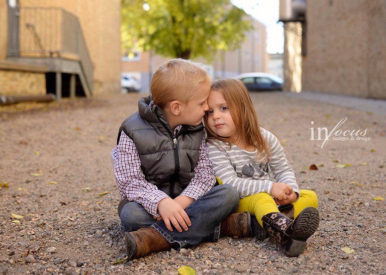 (c) In Focus Images & Design