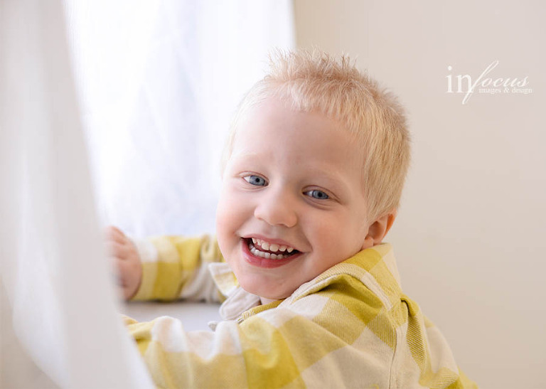 (c) In Focus Images & Design