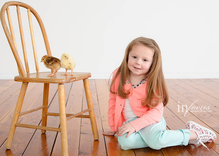 (c) In Focus Images & Design