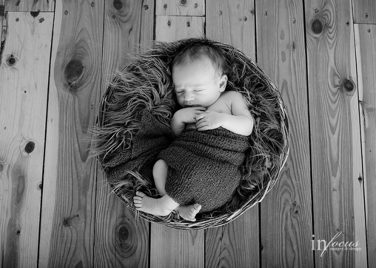 (c) In Focus Images & Design