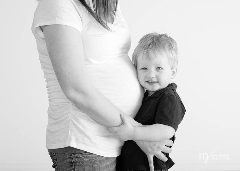 (c) In Focus Images & Design