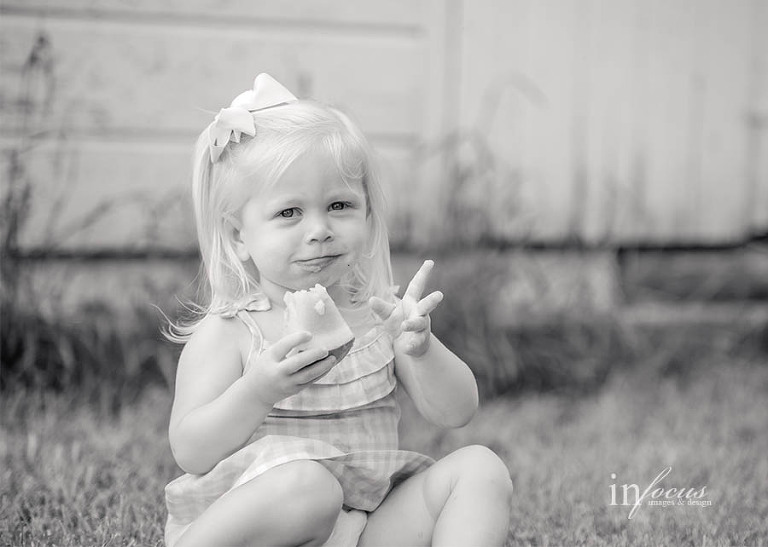 (c) In Focus Images & Design