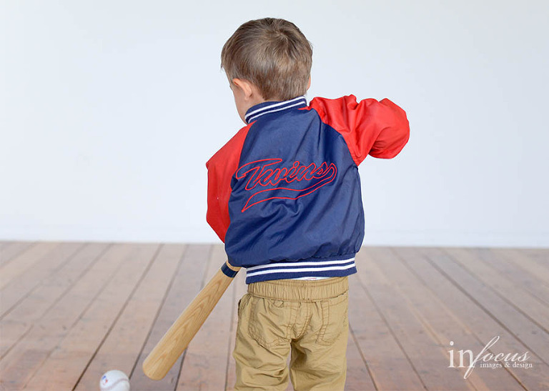(c) In Focus Images & Design