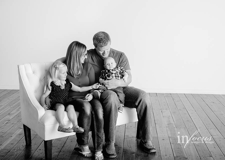 (c) In Focus Images & Design