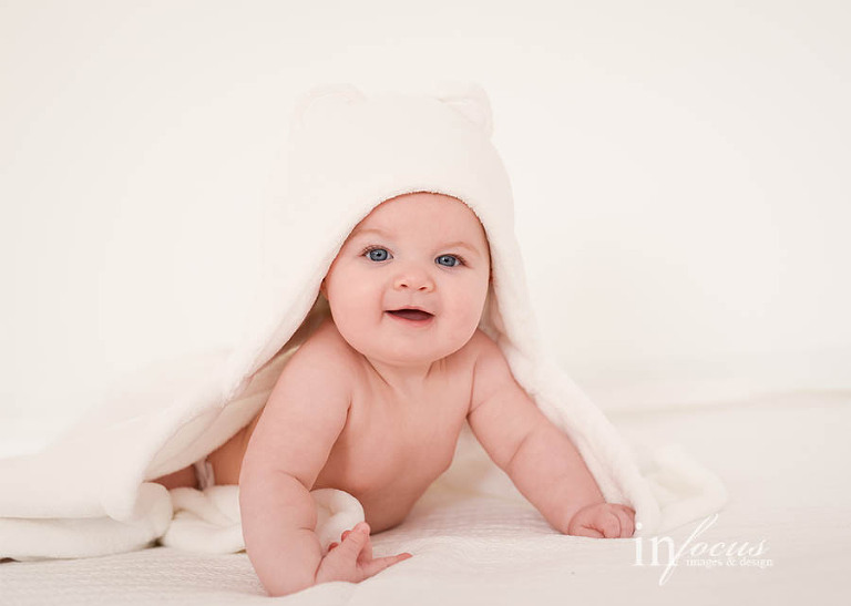(c) In Focus Images & Design