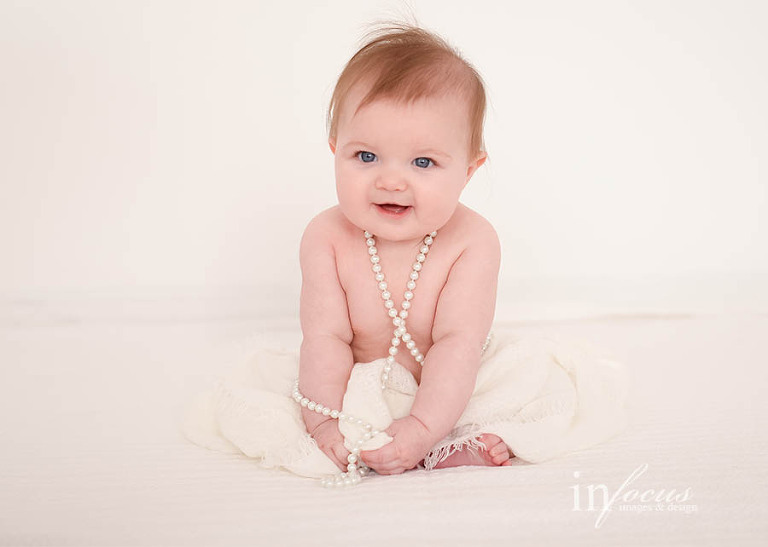 (c) In Focus Images & Design