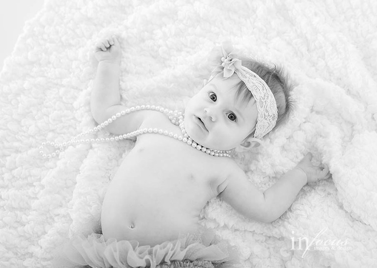 (c) In Focus Images & Design