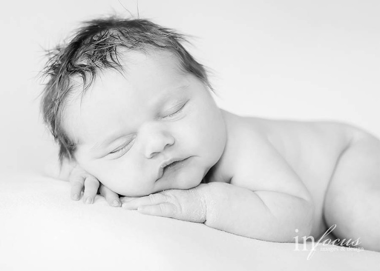 (c) In Focus Images & Design