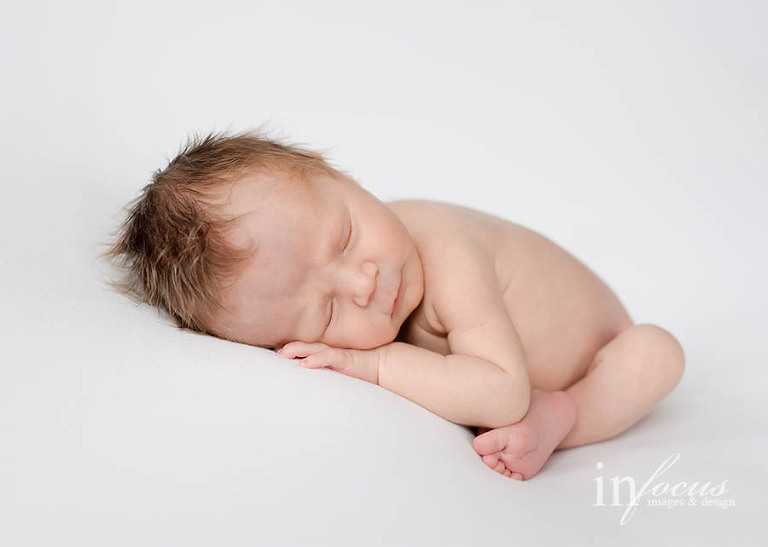 (c) In Focus Images & Design