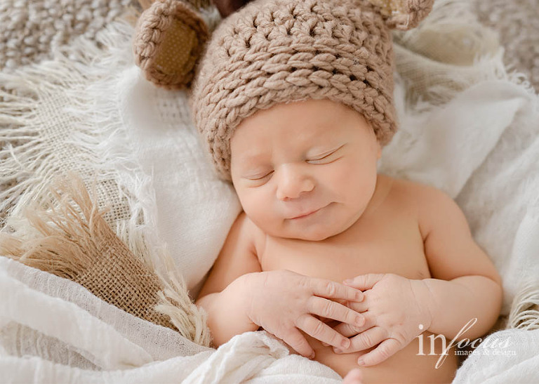 (c) In Focus Images & Design