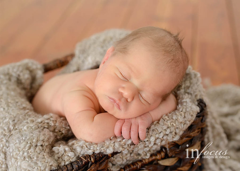 (c) In Focus Images & Design