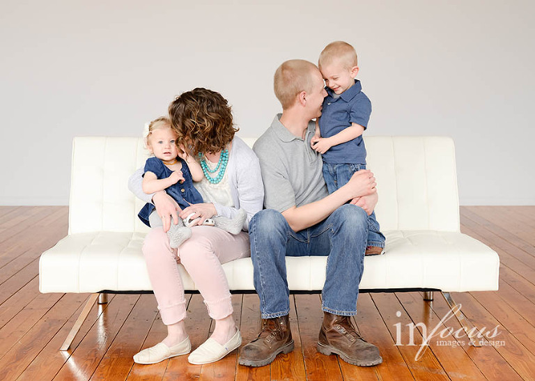 (c) In Focus Images & Design