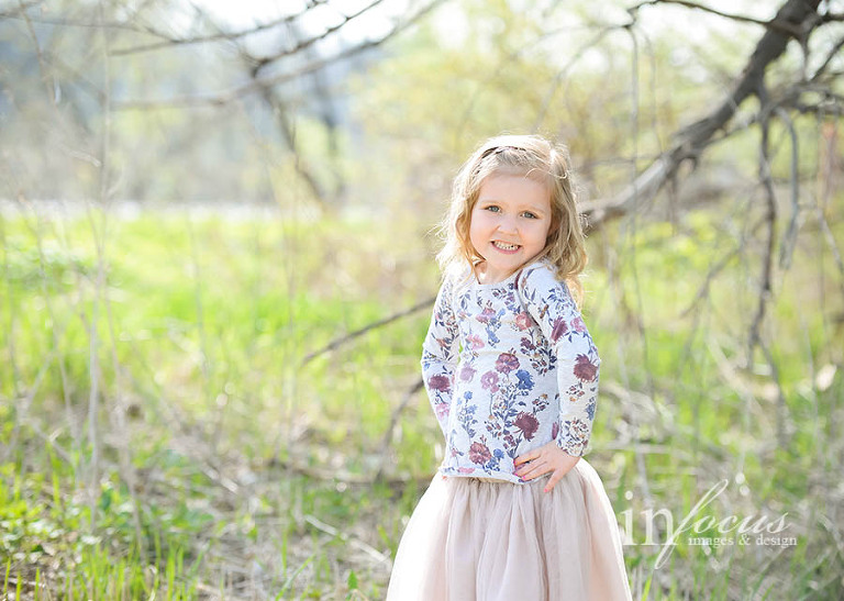 (c) In Focus Images & Design