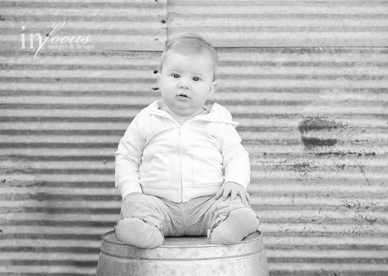 (c) In Focus Images & Design