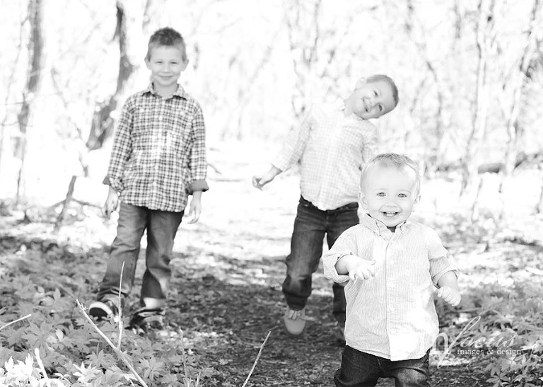 (c) In Focus Images & Design