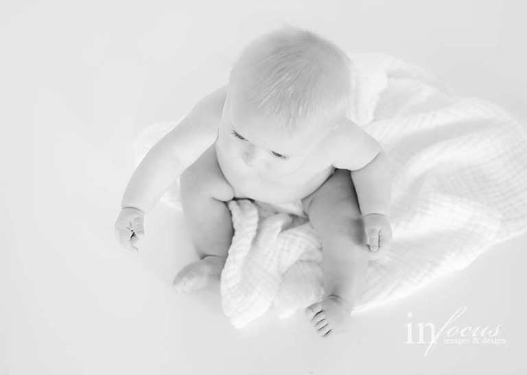 (c) In Focus Images & Design