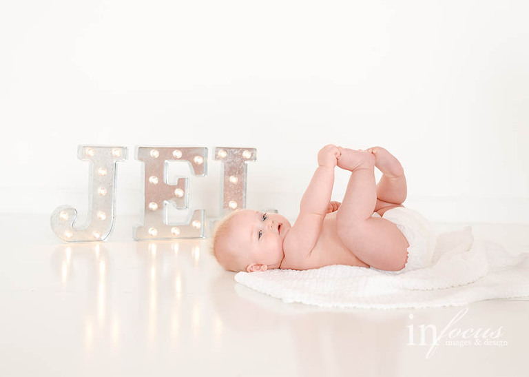 (c) In Focus Images & Design