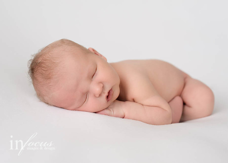 (c) In Focus Images & Design