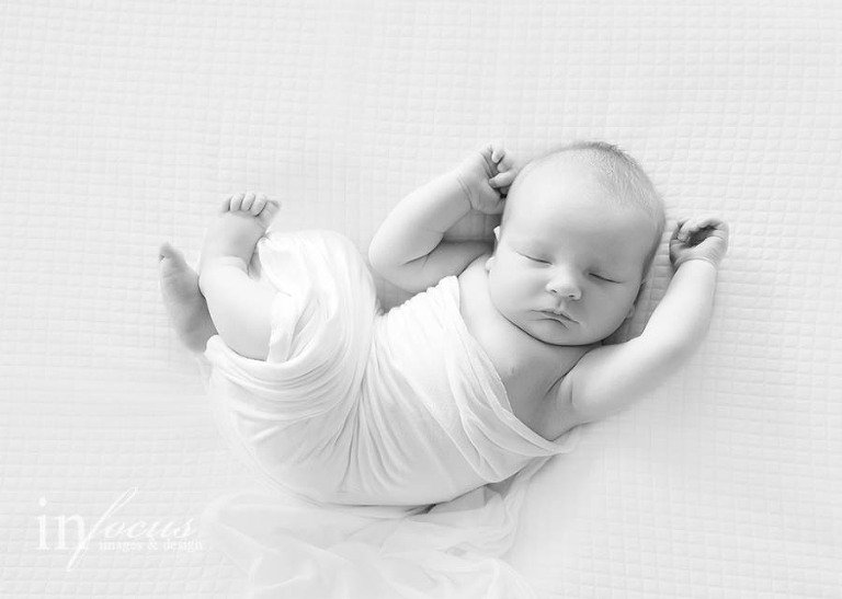 (c) In Focus Images & Design