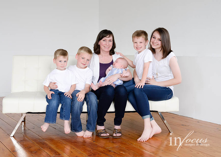 (c) In Focus Images & Design