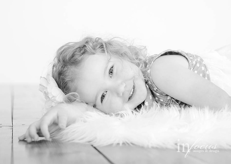 (c) In Focus Images & Design
