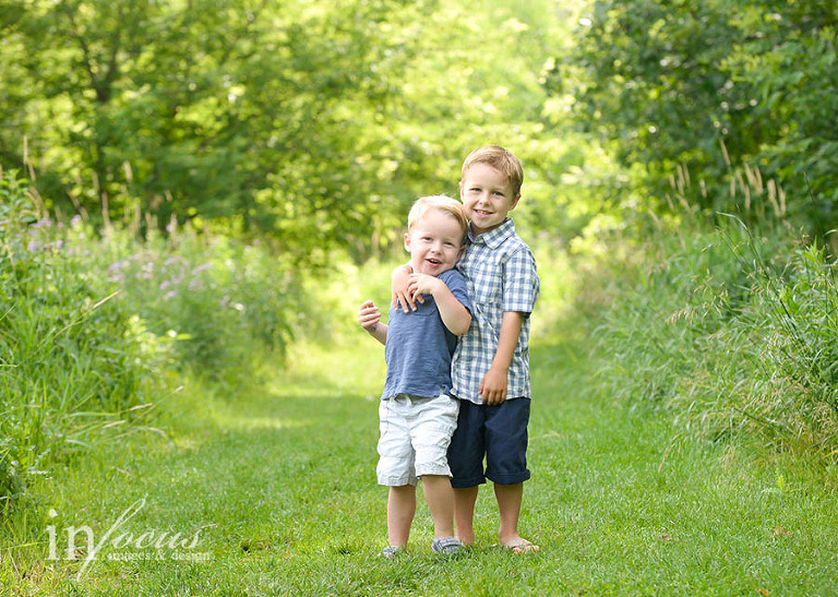 (c) In Focus Images & Design