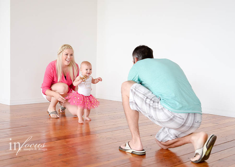 (c) In Focus Images & Design