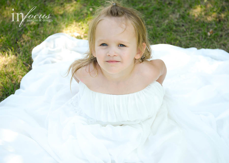 (c) In Focus Images & Design