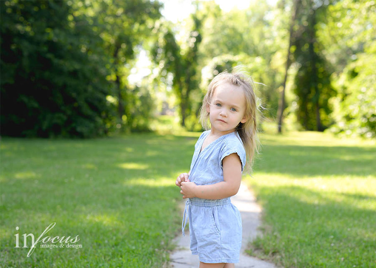 (c) In Focus Images & Design