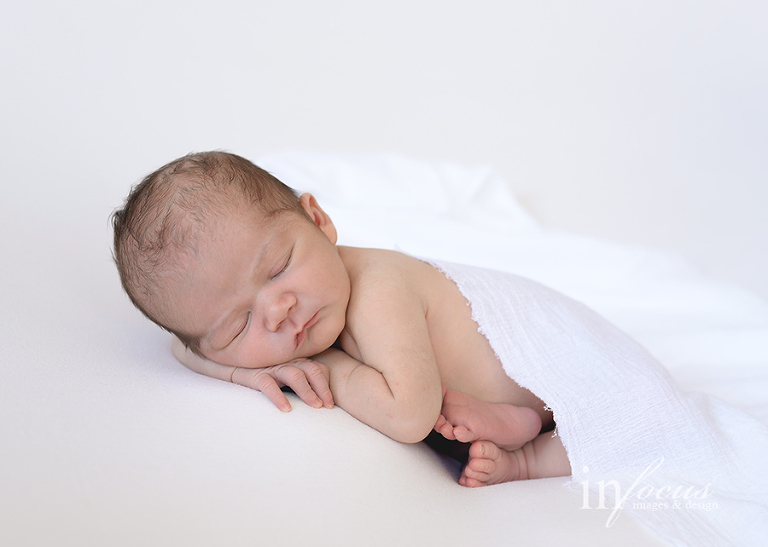 (c) In Focus Images & Design