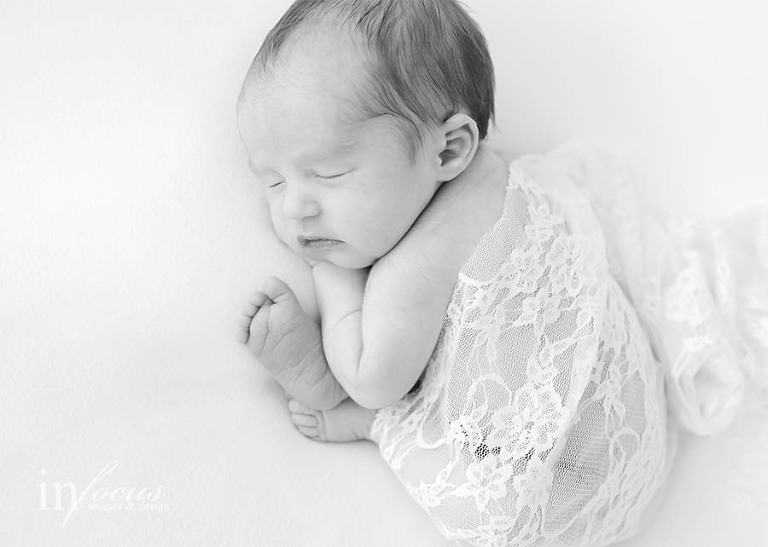 (c) In Focus Images & Design