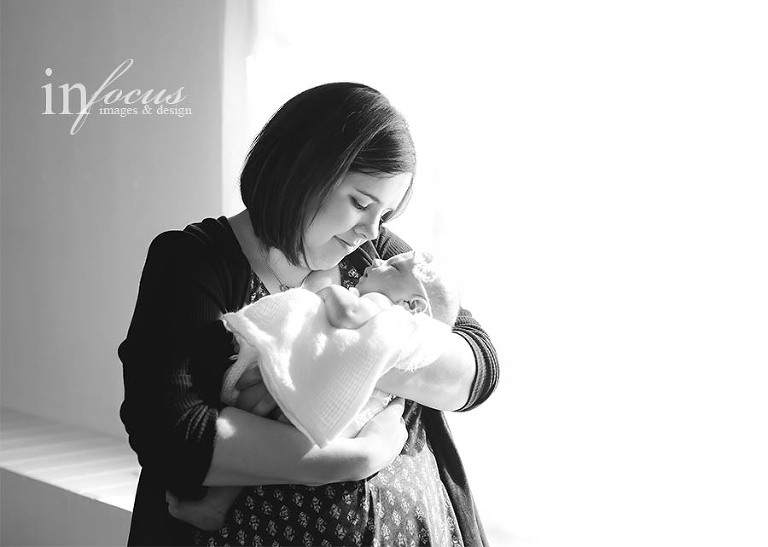 (c) In Focus Images & Design