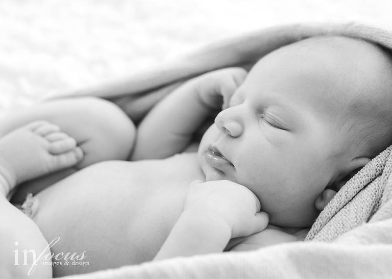 (c) In Focus Images & Design