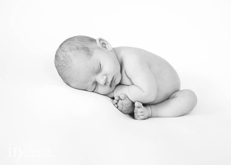 (c) In Focus Images & Design
