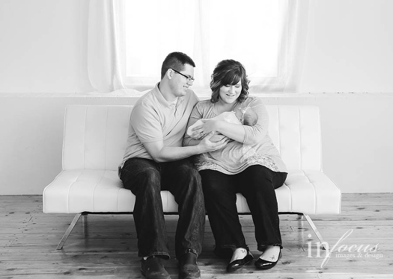 (c) In Focus Images & Design