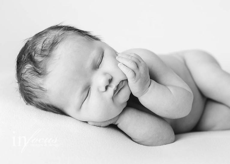 (c) In Focus Images & Design