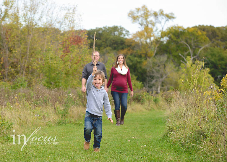 (c) In Focus Images & Design