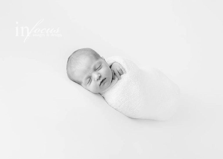 (c) In Focus Images & Design