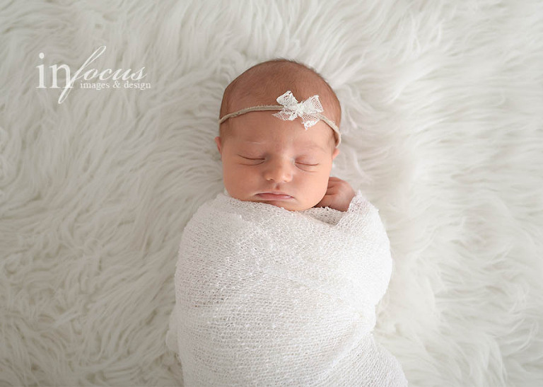 (c) In Focus Images & Design
