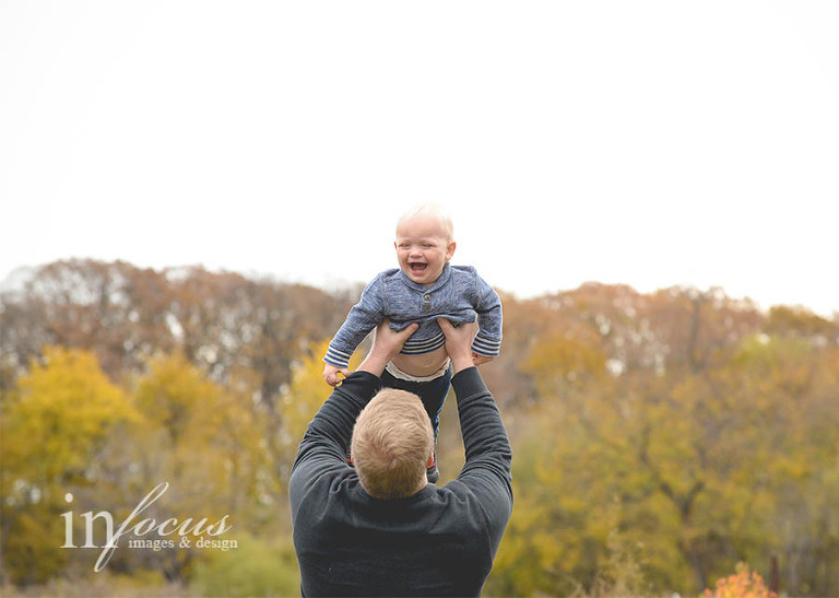 (c) In Focus Images & Design