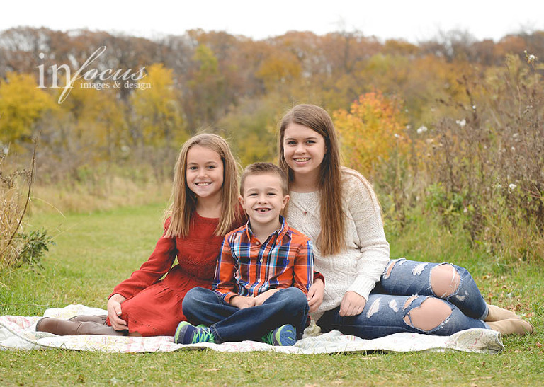 (c) In Focus Images & Design