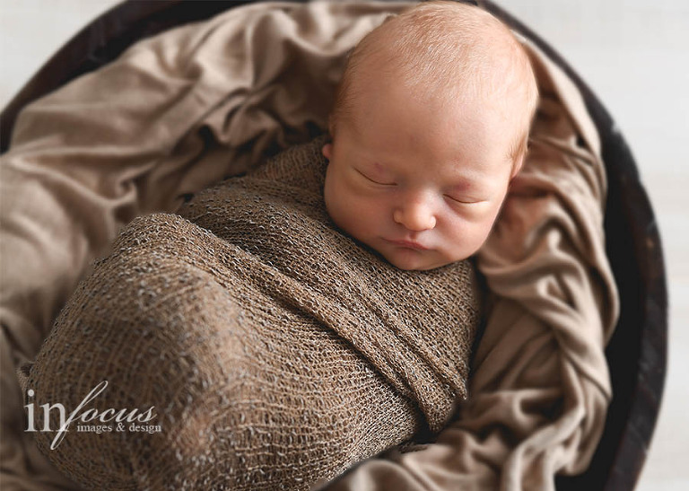 (c) In Focus Images & Design